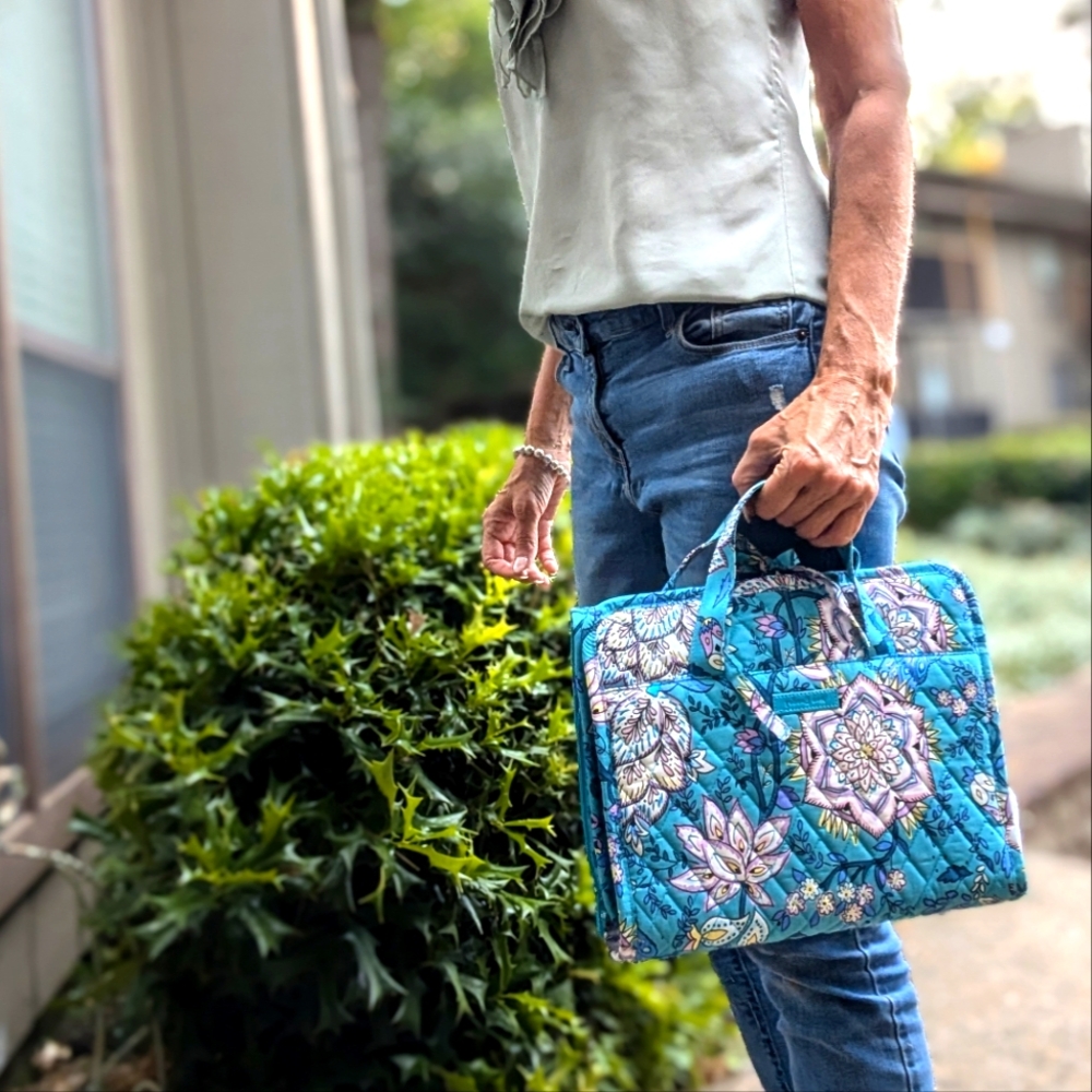 Vera Bradley Peacock Garden NWT Hanging Organizer Travel Organizer Small Space